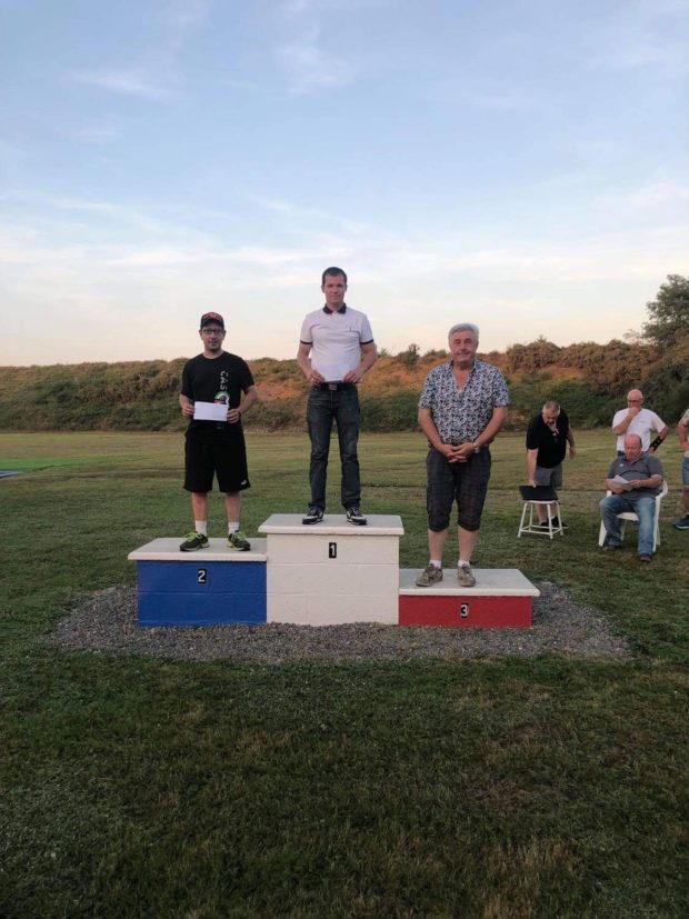 Romain Lecarpentier s’impose au challenge Normandie/Bretagne avec le score de 289/300 + 25 devant Denis Redouté 289/300+24 et Jean François Reboux 276/300+23